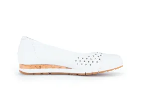 '22.412.50' women's perforated  loafer - white