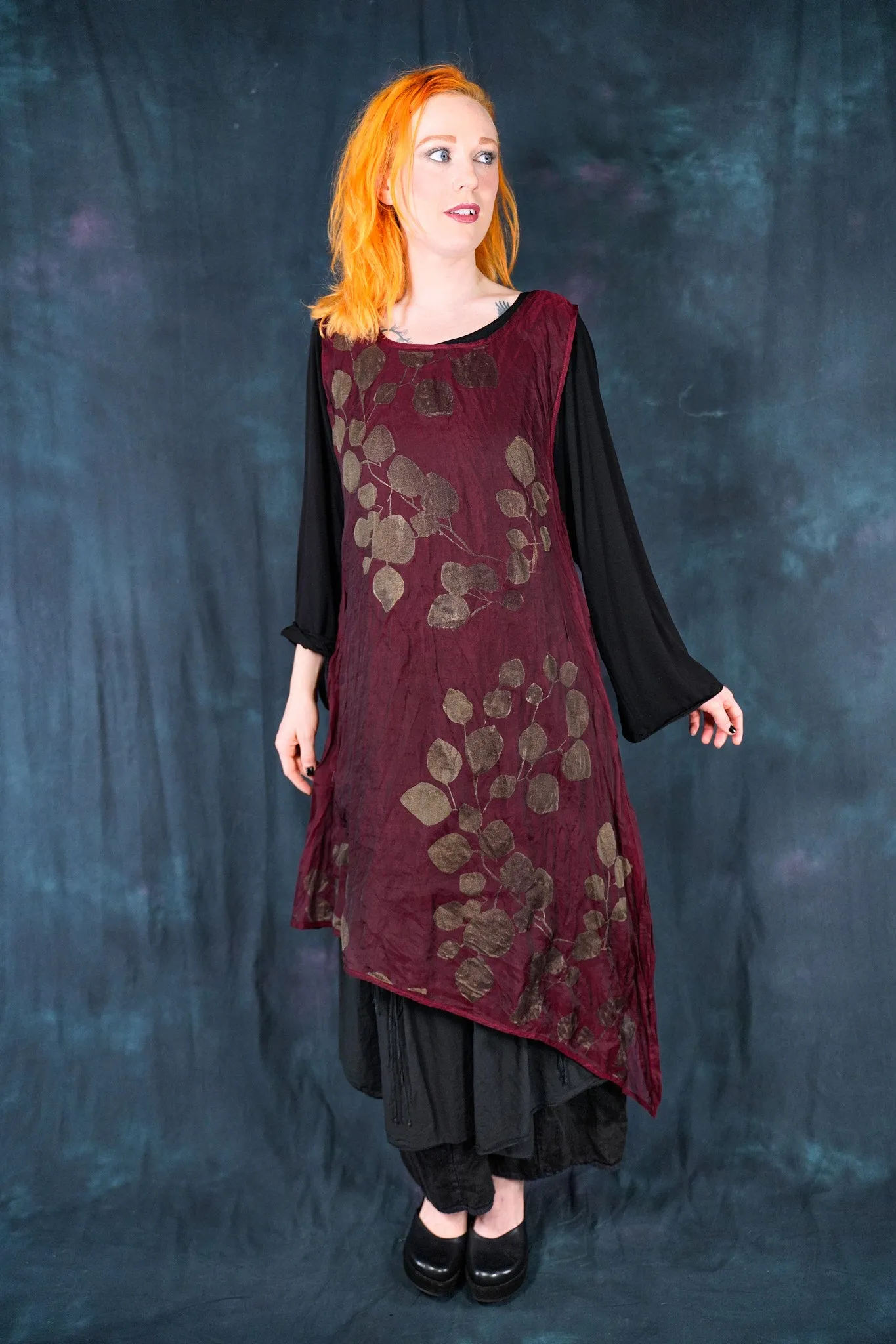 6113 B Asymmetrical Organza Shift Merlot-P