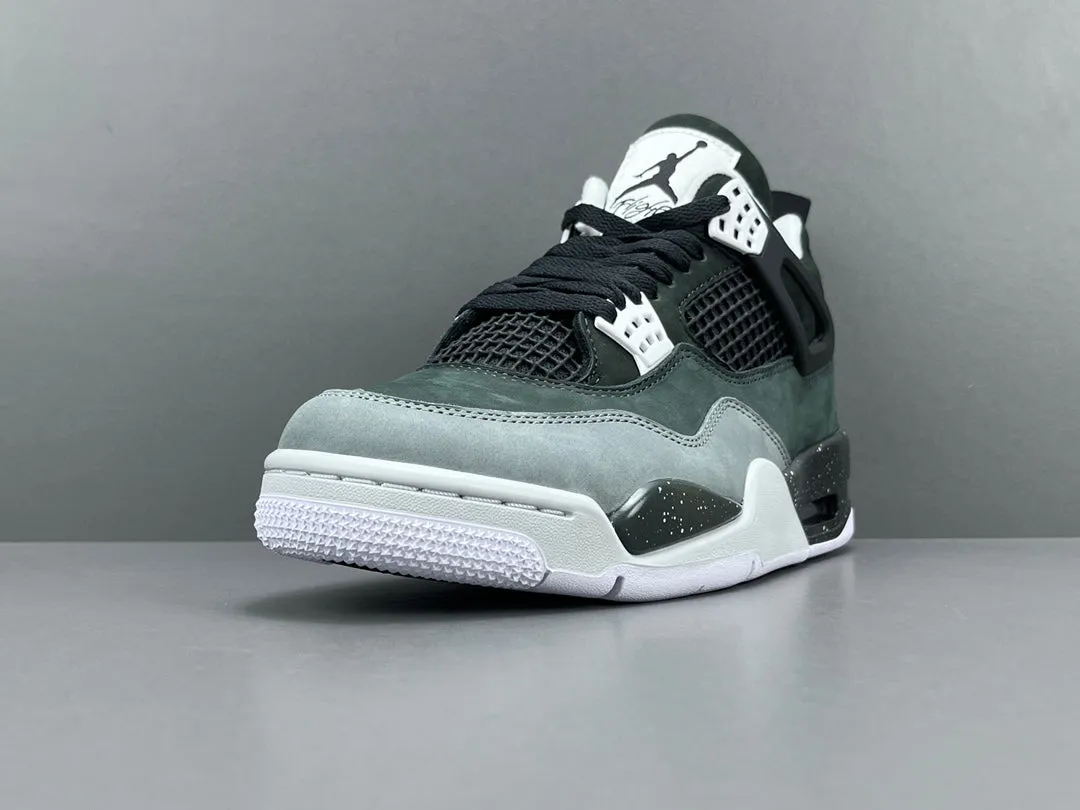 AIR JORDAN 4 x FEAR