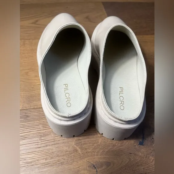 Anthropologie Pilcro Chunky Clogs Size 39 or US Size 8.5