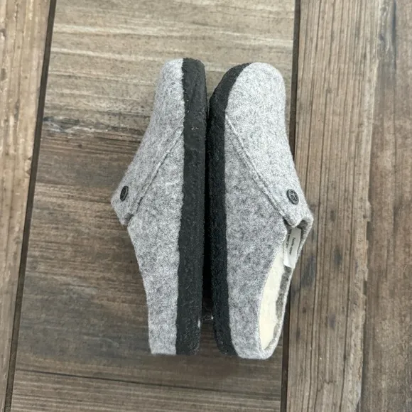 Birkenstock Zermatt Kids Shearling Wool Felt clogs size 12c
