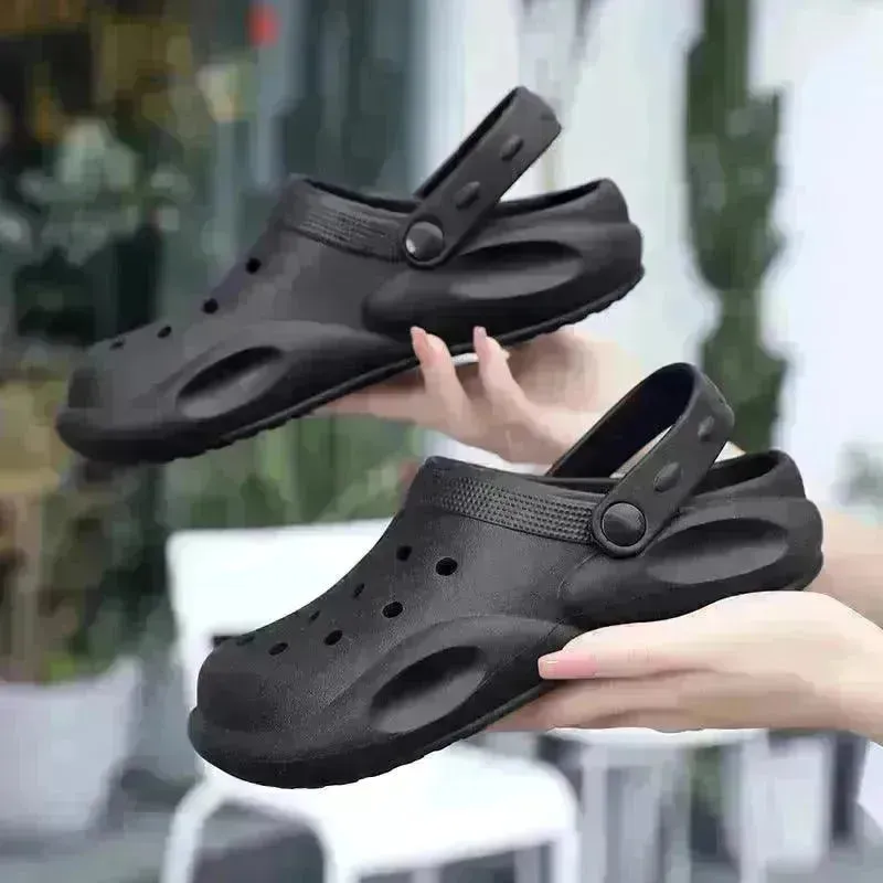 Casual Beach Baotou Sandals Non-slip Garden Clogs Shoes for Summer 2025