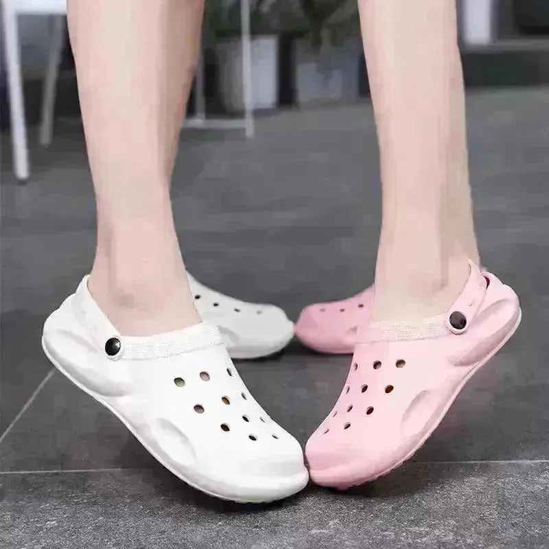 Casual Beach Baotou Sandals Non-slip Garden Clogs Shoes for Summer 2025