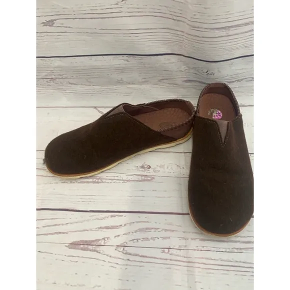 Chaco Wool clogs