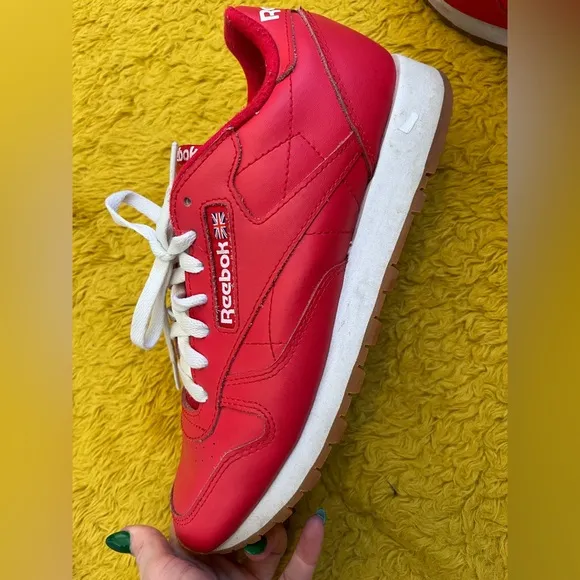 Classic Retro-Style Red Reebok’s Classic Tennis Shoes