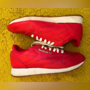 Classic Retro-Style Red Reebok’s Classic Tennis Shoes