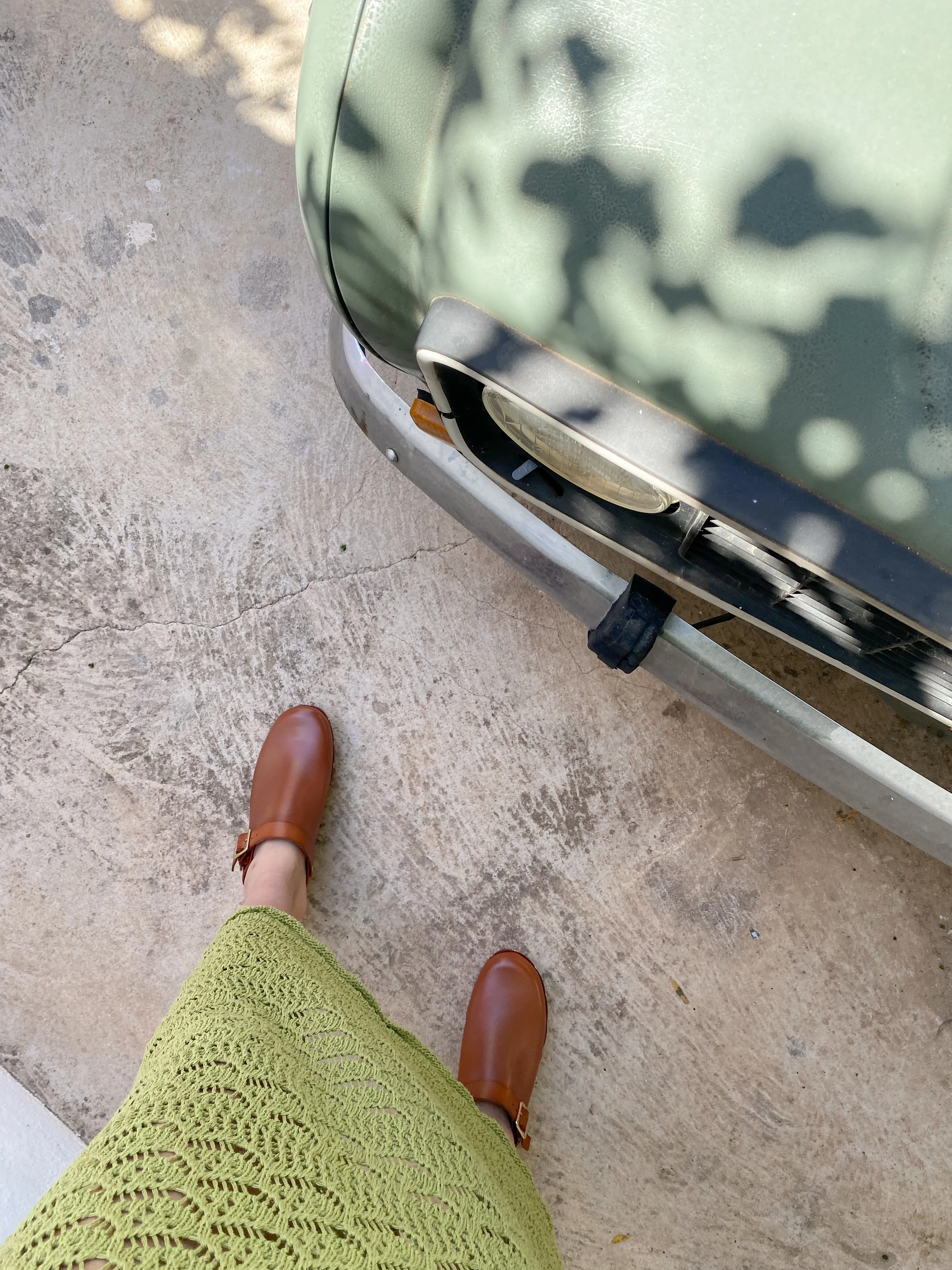 Cognac Clogs