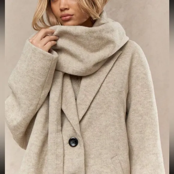 Cream nude oversized thick heavy peacoat with matching scarf