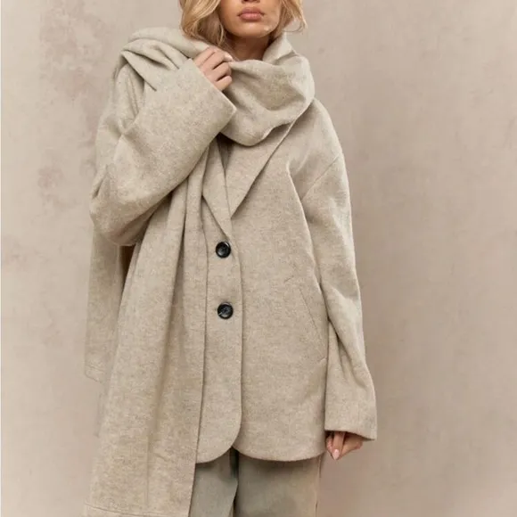 Cream nude oversized thick heavy peacoat with matching scarf