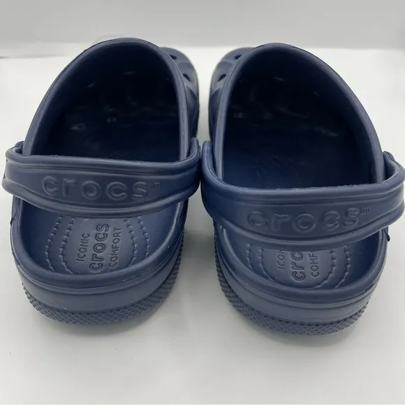 Crocs Baya kids unisex blue clogs Size 3