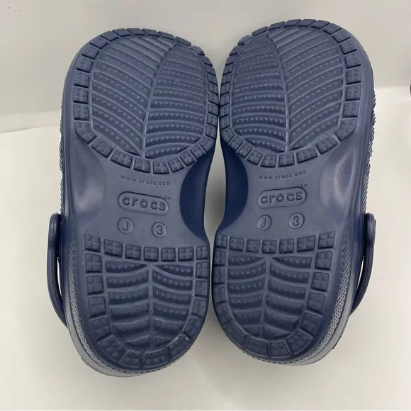 Crocs Baya kids unisex blue clogs Size 3