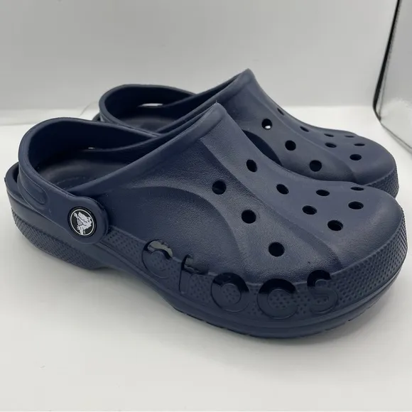 Crocs Baya kids unisex blue clogs Size 3