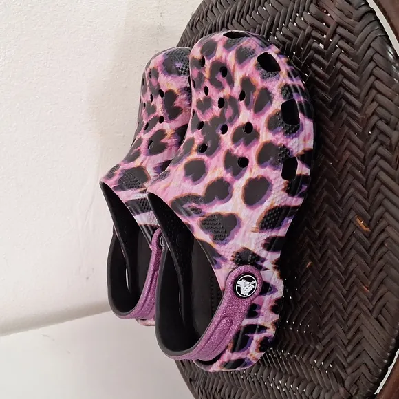 Crocs Classic Animal Print Clogs Girls Junior Size 2