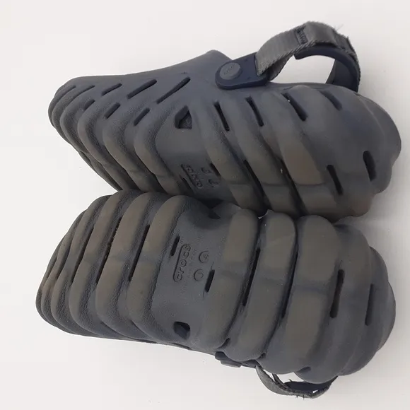 Crocs echo clog rubber sandals unisex Bleu slingback vacation beach casual J4