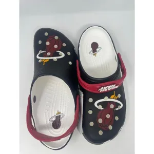 Crocs NBA‎ Miami Heat Classic Clogs Black 208861-001 Basketball Mens Size 9 NEW