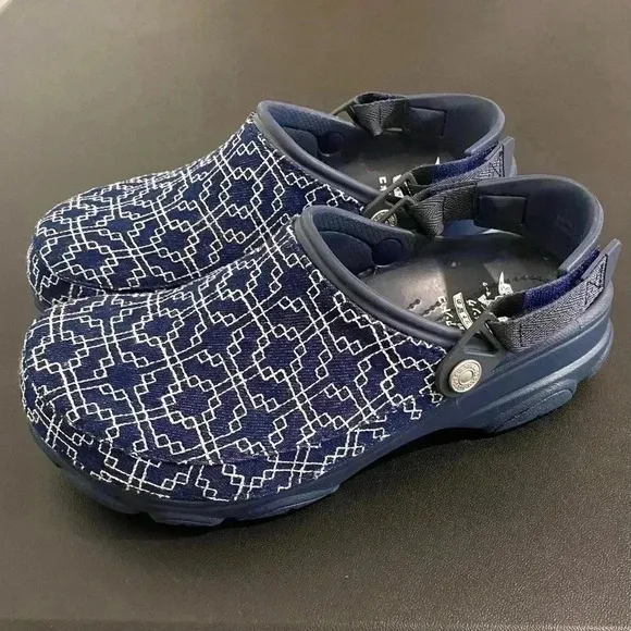 CROCS x Levi’s Denim Limited Edition Clogs All Terrain Shashiko Athletic Retro