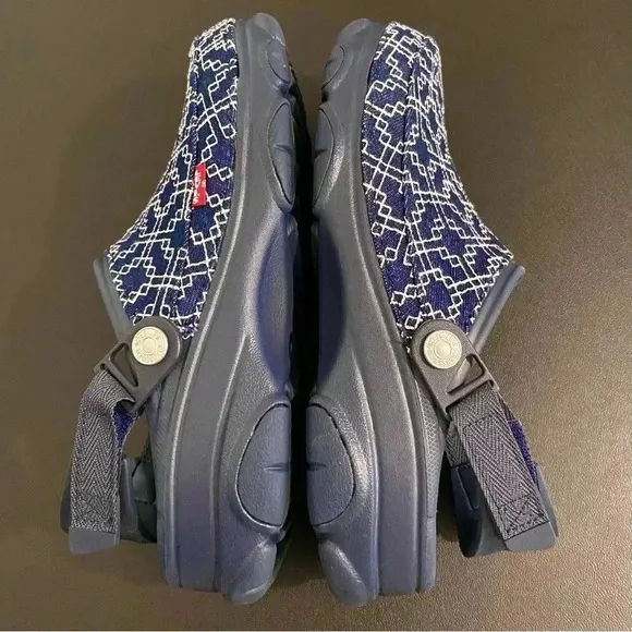 CROCS x Levi’s Denim Limited Edition Clogs All Terrain Shashiko Athletic Retro