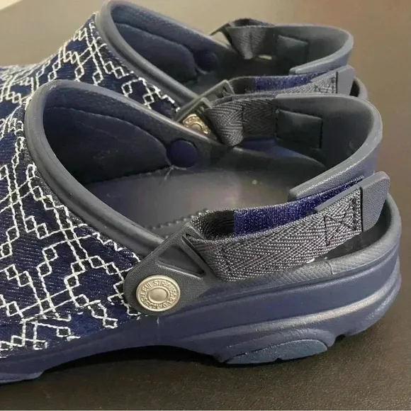 CROCS x Levi’s Denim Limited Edition Clogs All Terrain Shashiko Athletic Retro