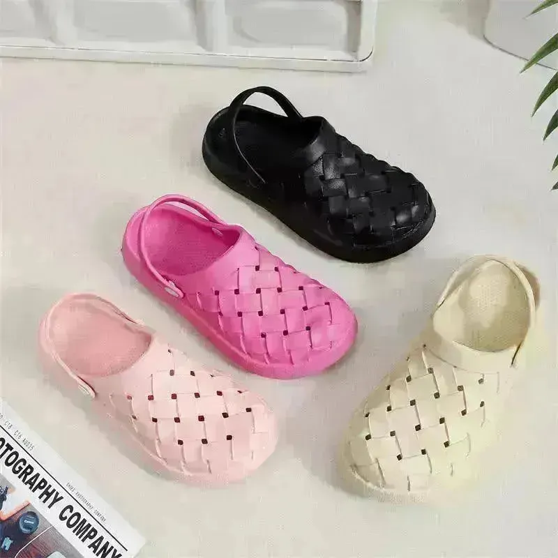 Cross-woven Clogs Shoes Summer Platform Baotou Dual-use Slippers Outdoor Garden Indoor Floor Bathroom Cozy Slipper Women House Shoes