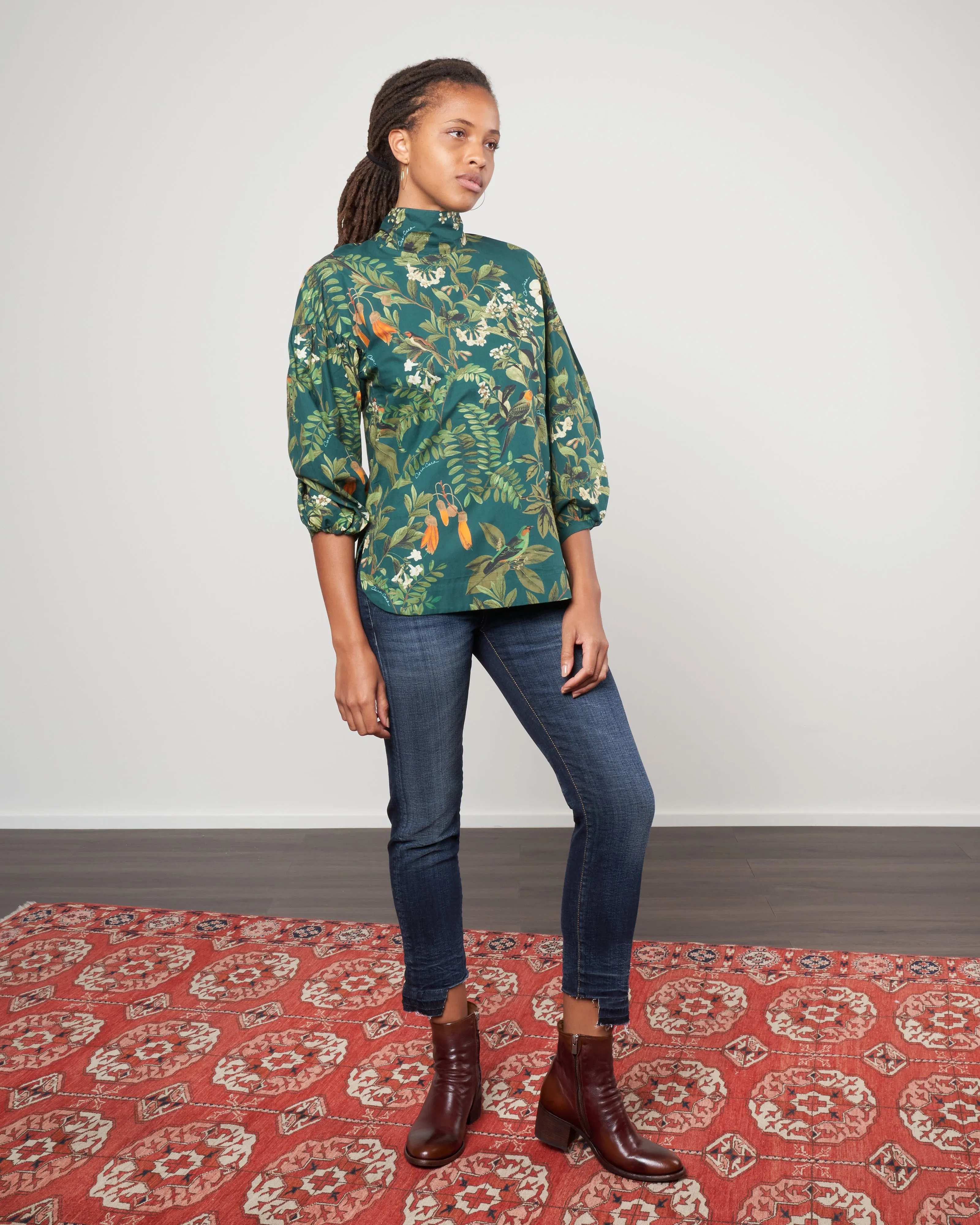 diane blouse - botanical birds emerald