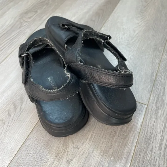 Easy Spirit Sandals y2k platform Black womens (size 7) gorpcore outdoors summer