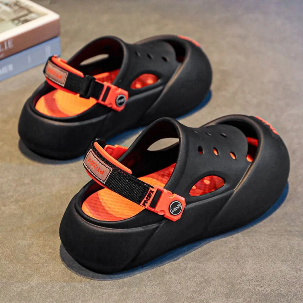Garden Closed-Toe Clogs