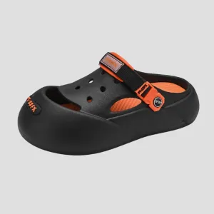 Garden Closed-Toe Clogs