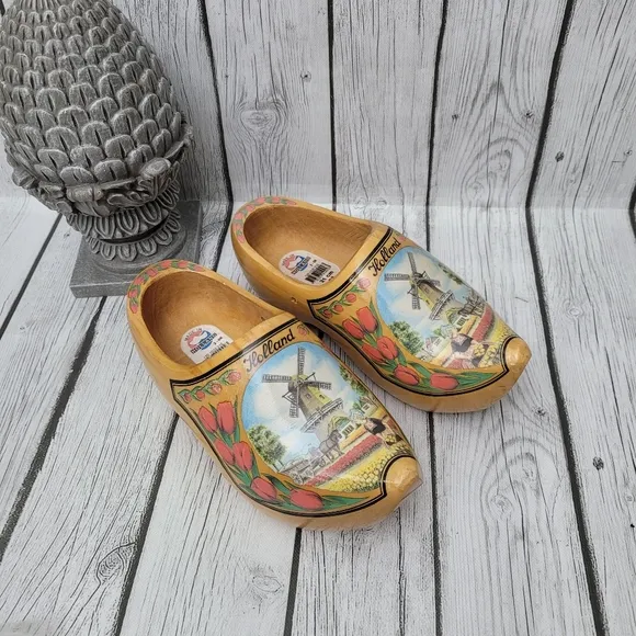Holland Wooden Clogs - Multicolor