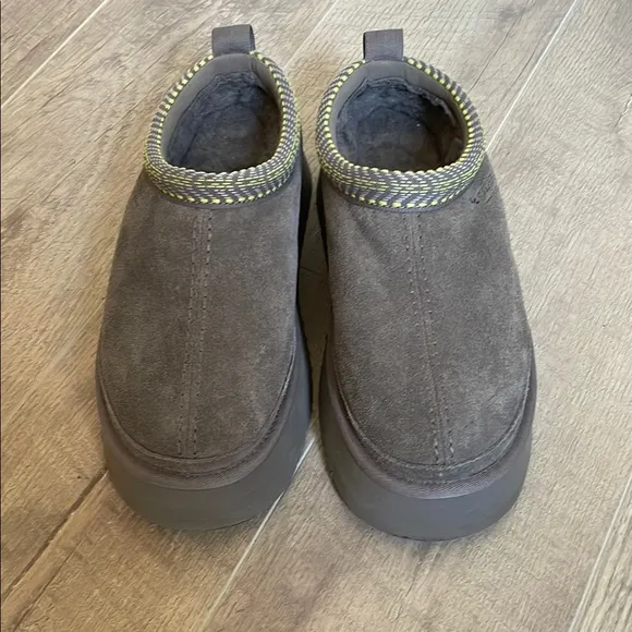 Koolaburra by UGG Women's Burree Platform Slipper Clogs Cloud Gray 8