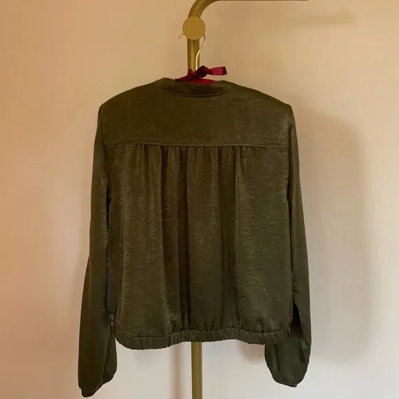 Leith Women’s Olive Green Satin Sheen Luxe Bomber Jacket size M Casual