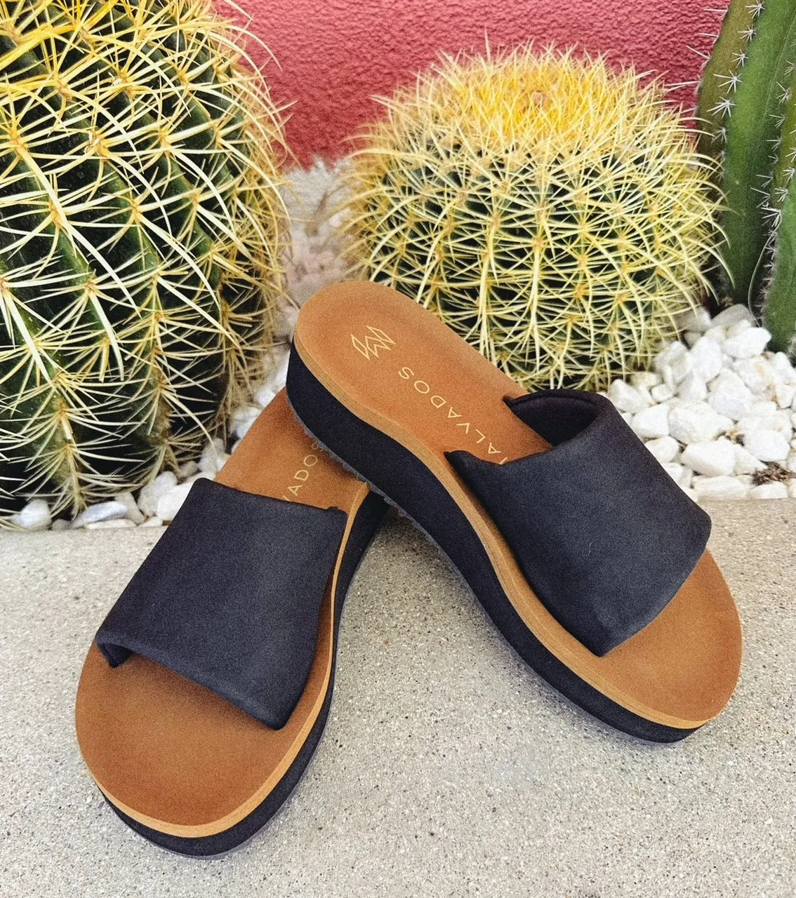 Malvados Gwen Platform Sandal