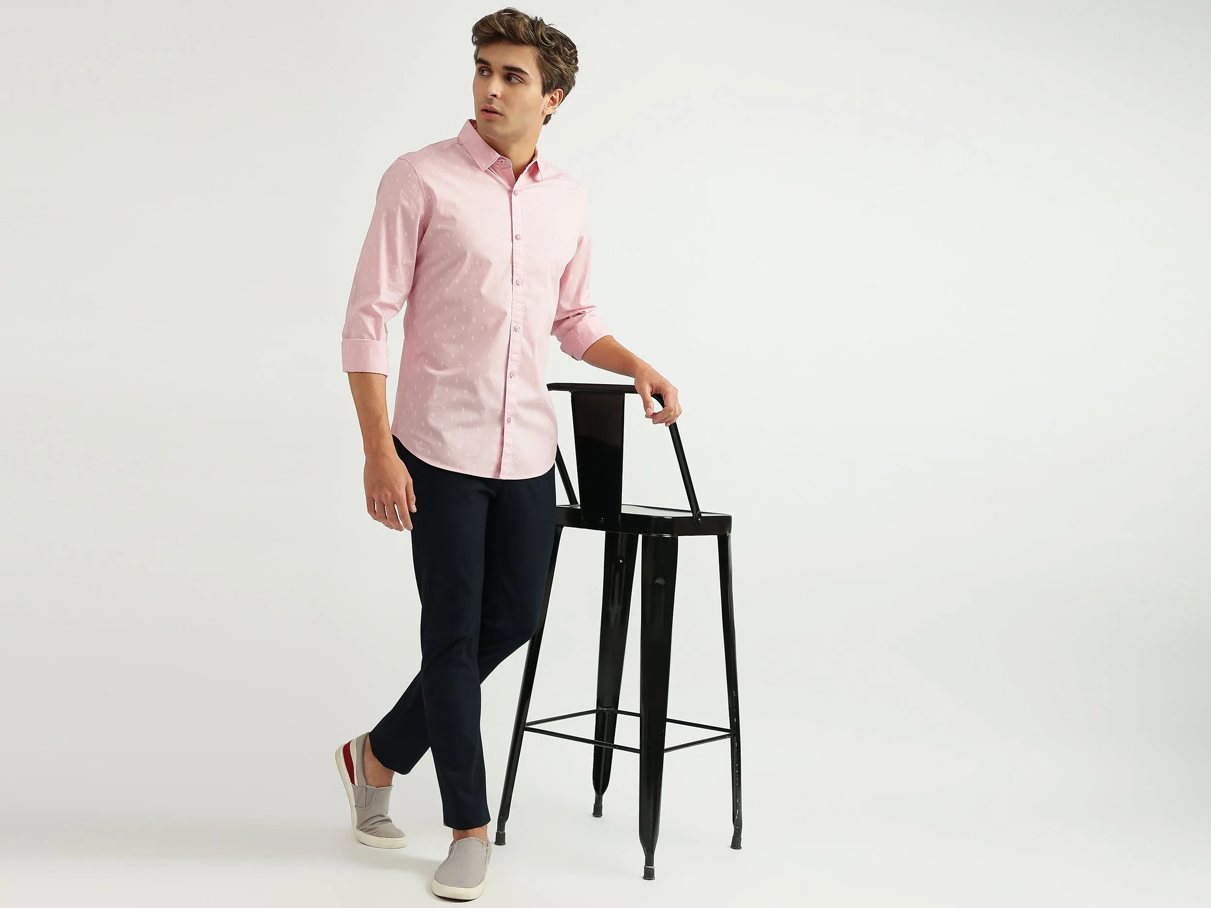 Men Printed Spread Collar Shirt