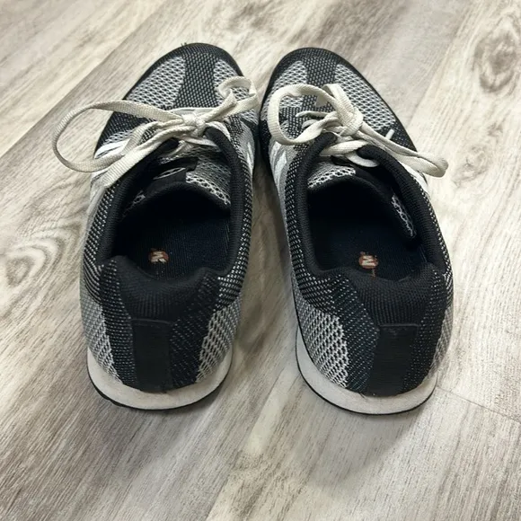 Merrell Civet Lace-Up Black Synthetic Womens Trainers Casual Athletic Sneakers