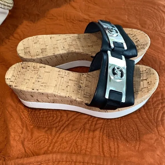 Michael Kors Warren Cork Platform Slide Wedge Sandals. Size 6.5 PERFECT