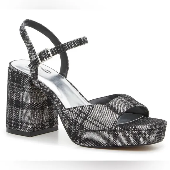 Mix No. 6 Halia Sandal, Grey/Black Plaid, women’s size 8M