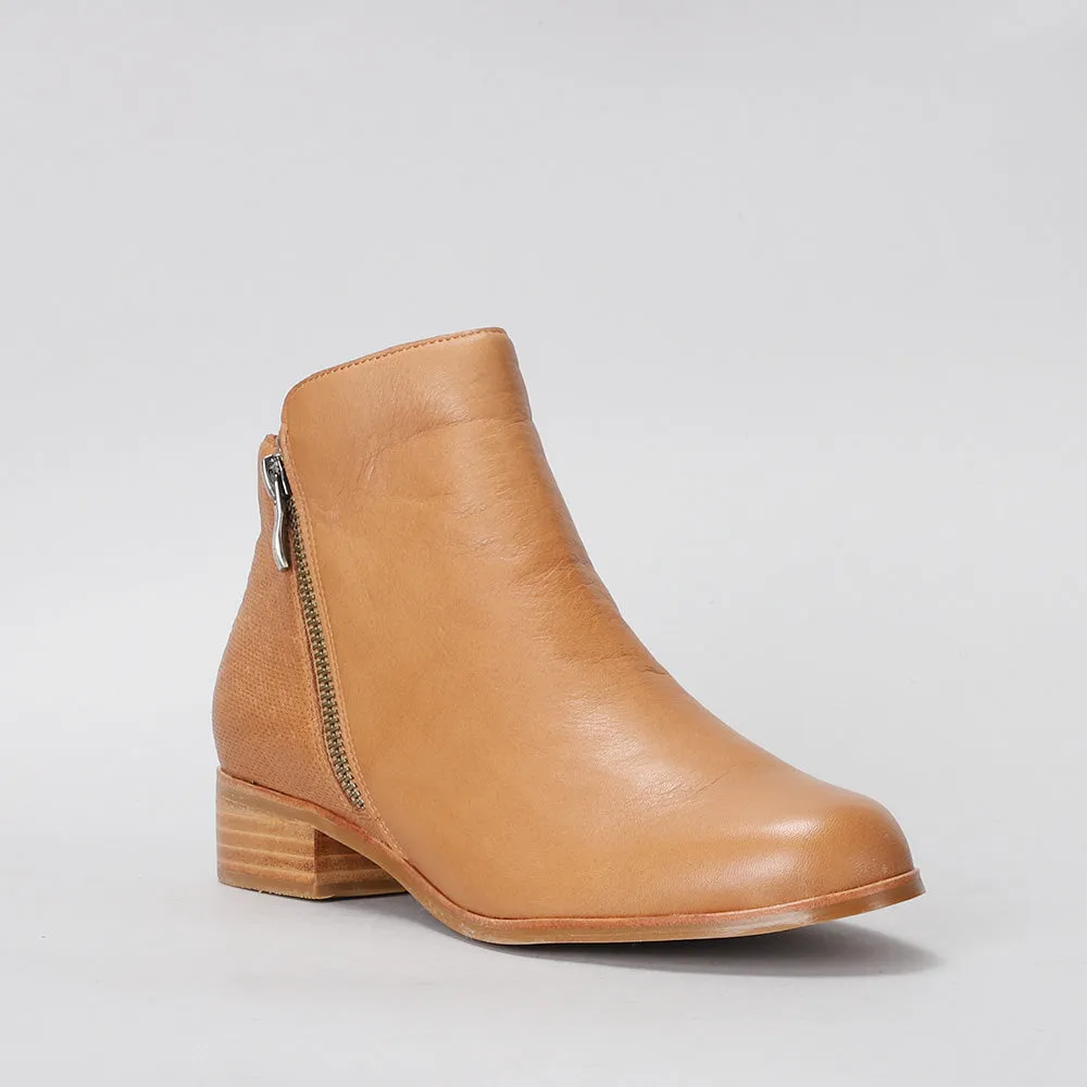 Murphy - Dark Tan