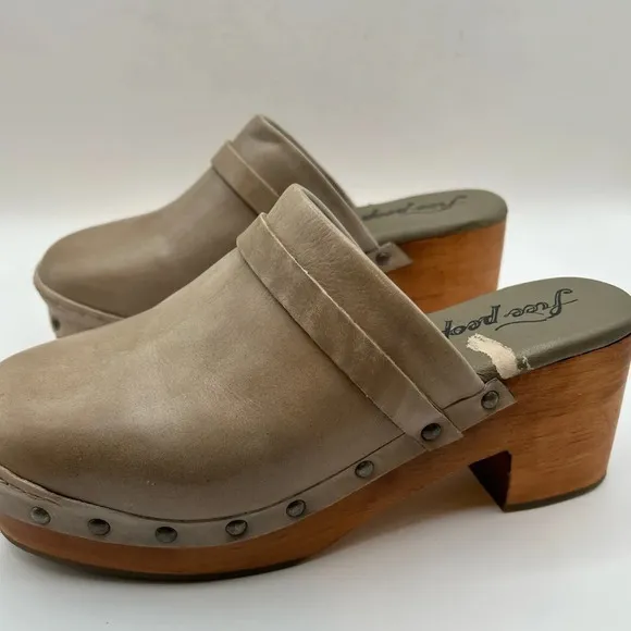 NEW Free People Calabasas Studded Leather Wooden Platform Clogs 37.5 7.5 Taupe