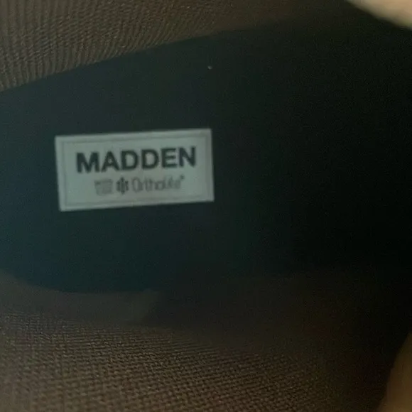 NEW! Steve Madden Glixxo Combat Lace Up Boots