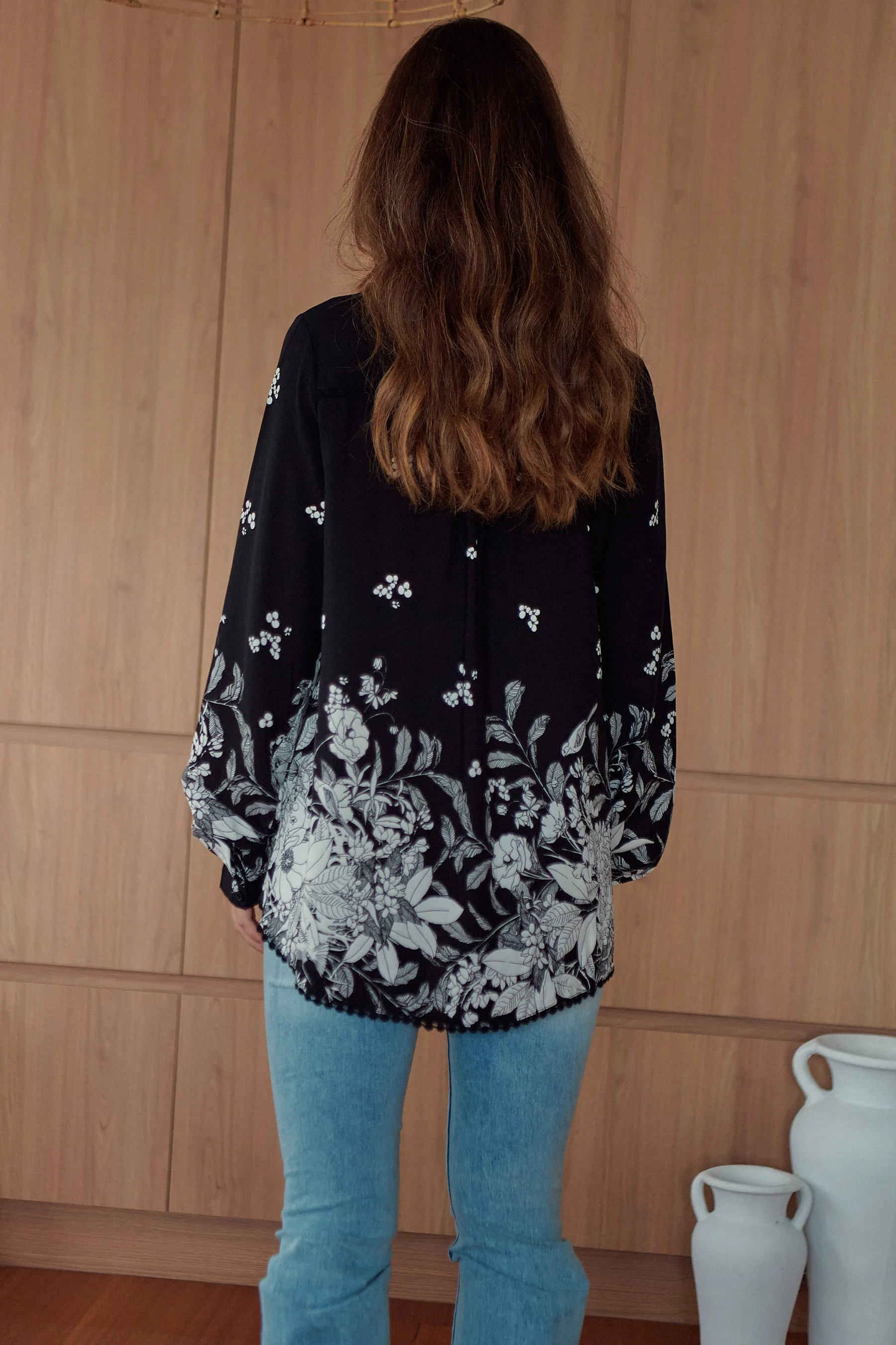 Noir Print Koi Top