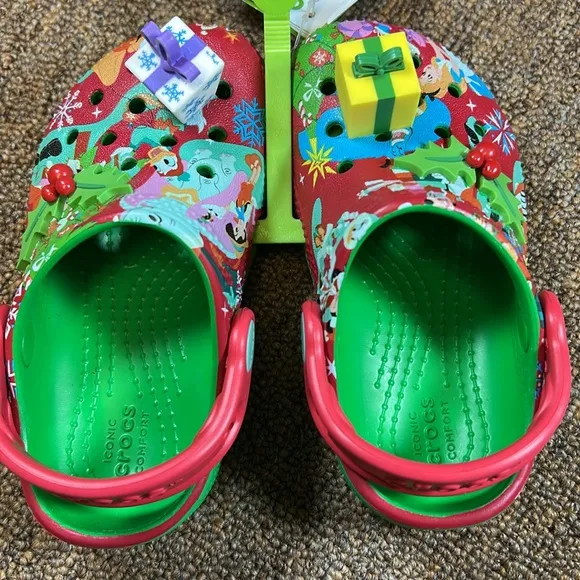 NWT Disney Mickey Mouse &amp; Friends Crocs Christmas Holiday Clogs Kids Size c7