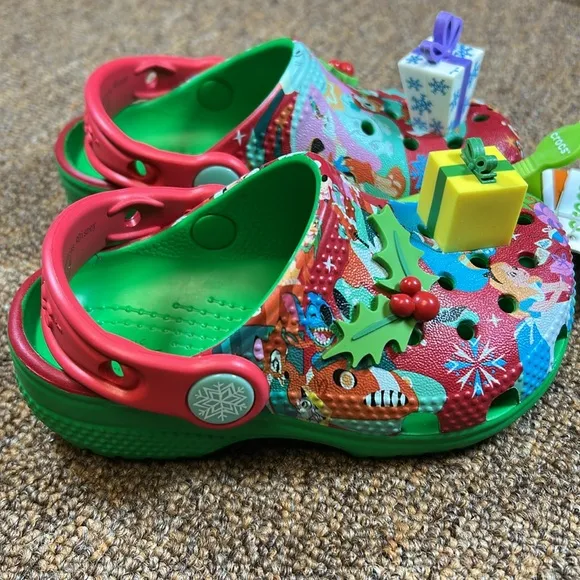 NWT Disney Mickey Mouse &amp; Friends Crocs Christmas Holiday Clogs Kids Size c7
