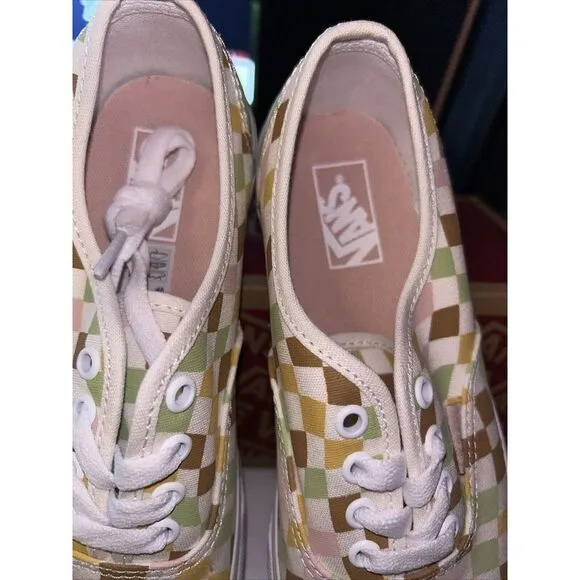 NWT VANS GIRLS/YOUTH AUTHENTIC WAY CHECK SNEAKERS/SHOES SIZE 3Y