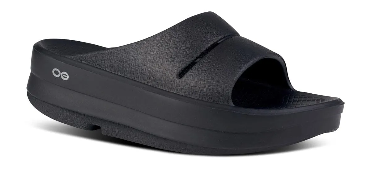 OOFOS Women's OOmega OOahh Sandal - Black