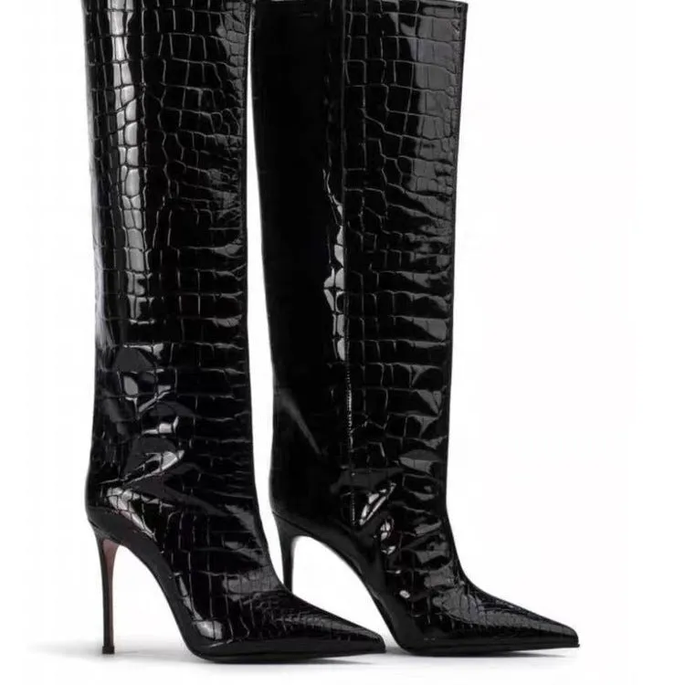 Pattern Tube Circumference High Leg Boots