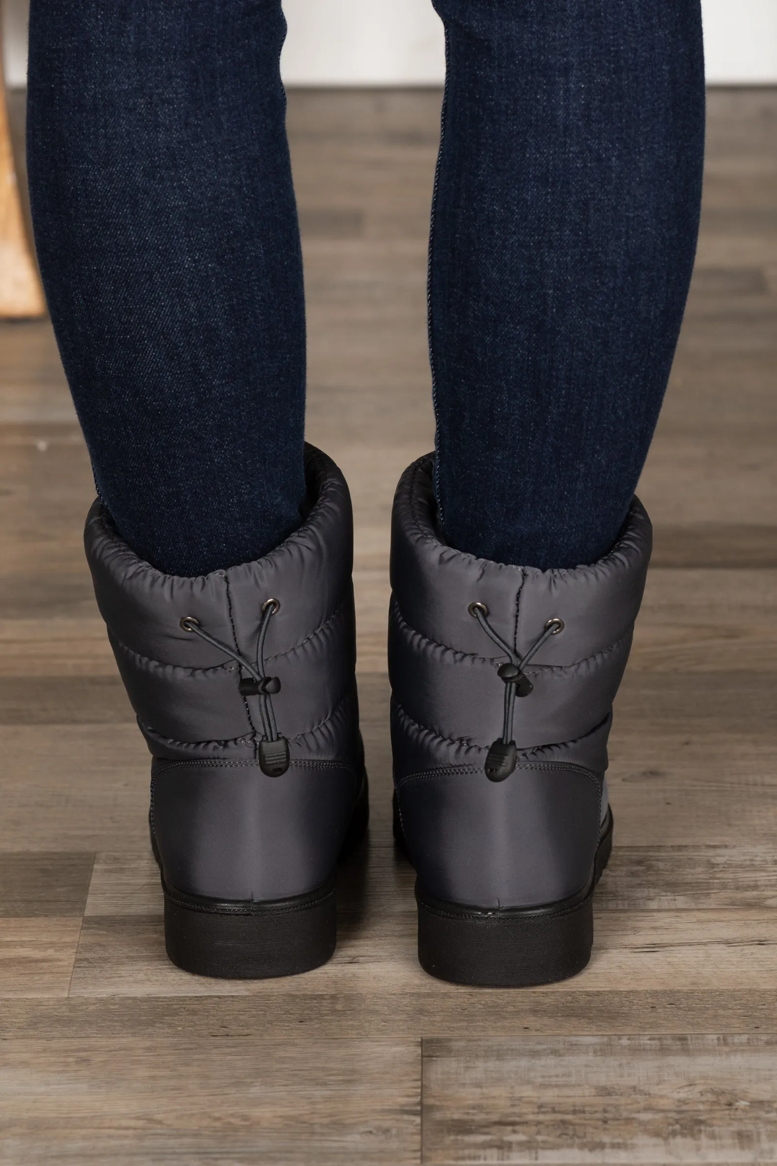 Puffer Boot With Cinch Detail
