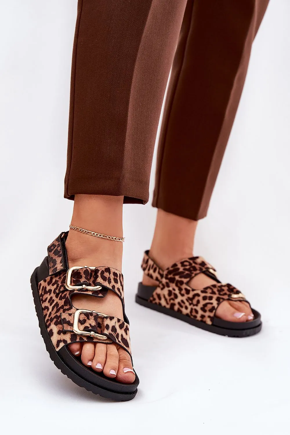 Sandals Step in style