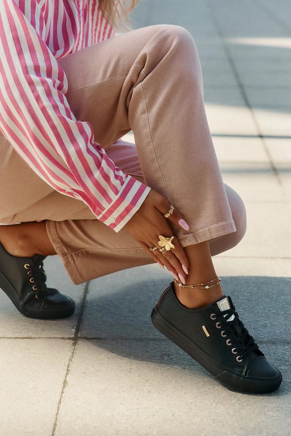 Sneakers