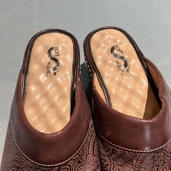 Soft Walk Tooled Leather Mule Clogs Size 10 wide