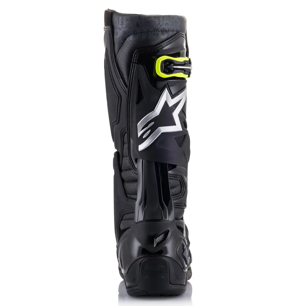 Tech 10 Supervented Boots