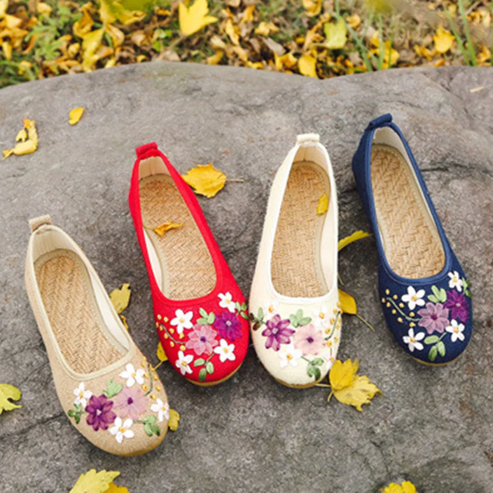 Vintage Embroidered Women Flats Flower Slip On Round Toe Shoes Loafers Ballerina